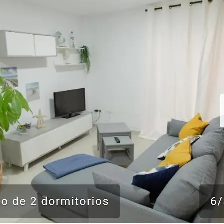 Brisas Del Medano شقة *